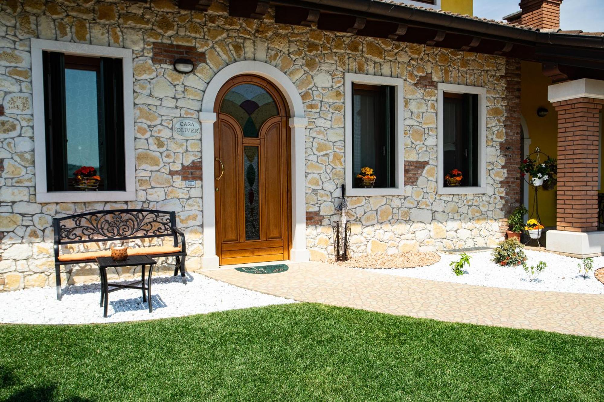 Casa Oliver Montecchia di Crosara Номер фото